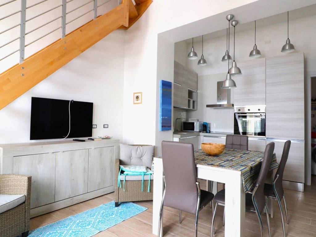 casa indipendente in vendita a Tortolì in zona Centro Storico