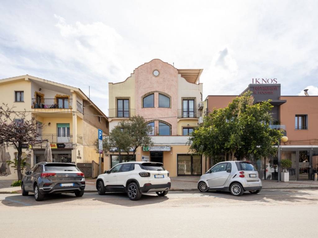 appartamento in vendita a Tortolì in zona Centro Storico
