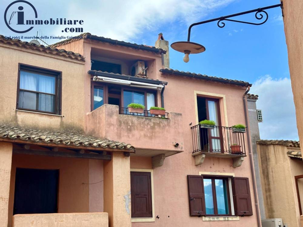 appartamento in vendita a Tortolì in zona Arbatax