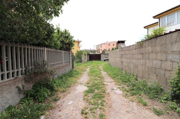 ufficio in vendita a Tortolì in zona Centro Storico