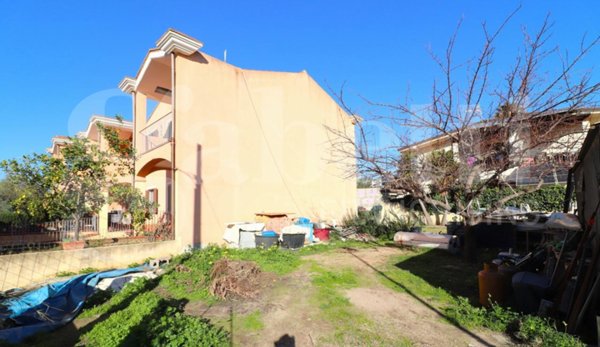 casa indipendente in vendita a Tortolì in zona Centro Storico