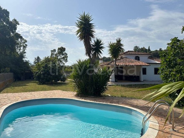 casa indipendente in vendita a Tortolì in zona Orrì