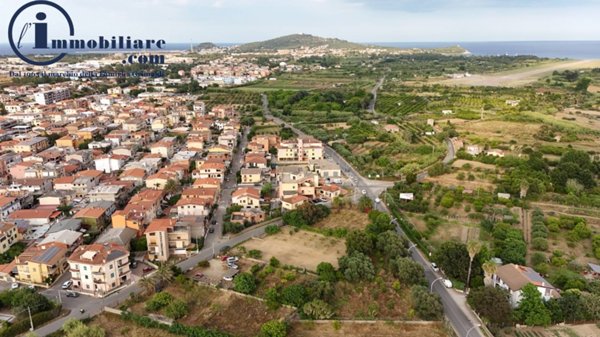 casa indipendente in vendita a Tortolì in zona Centro Storico