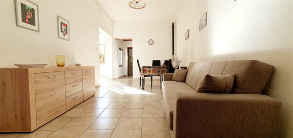 casa indipendente in vendita a Tortolì in zona Centro Storico