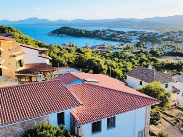 casa indipendente in vendita a Tortolì in zona Arbatax