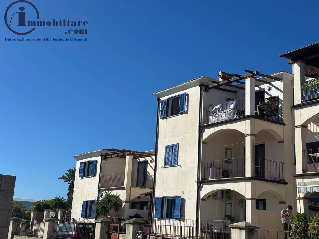 appartamento in vendita a Tortolì in zona Zinnias