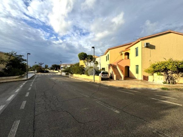 appartamento in vendita a Tortolì in zona Porto Frailis