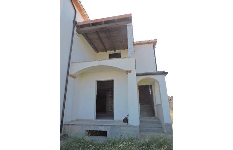 casa indipendente in vendita a Tortolì in zona Centro Storico