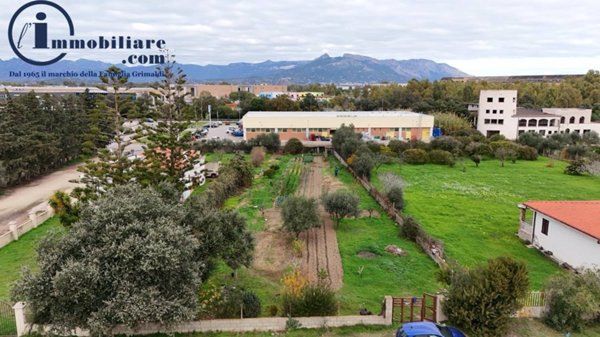 terreno edificabile in vendita a Tortolì in zona Zinnias