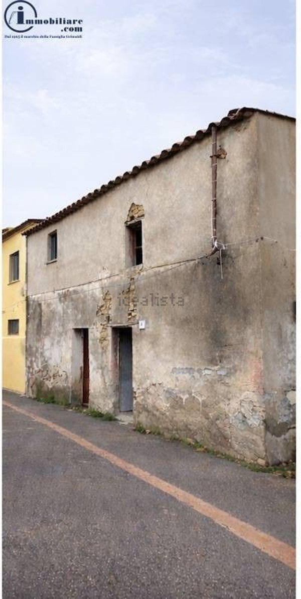 casa indipendente in vendita a Tortolì in zona Centro Storico