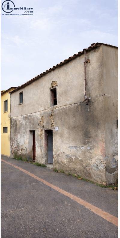 casa indipendente in vendita a Tortolì in zona Centro Storico