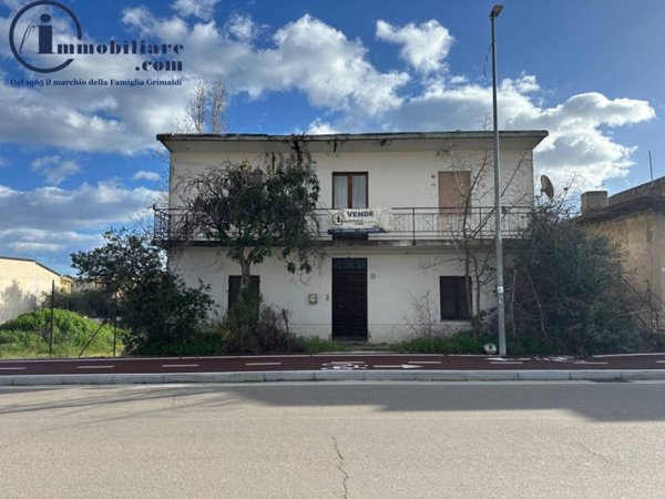 casa indipendente in vendita a Tortolì
