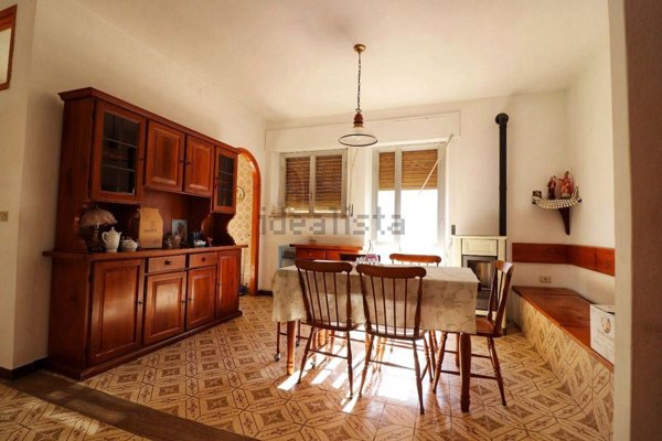 appartamento in vendita a Tortolì in zona Centro Storico