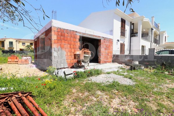 casa indipendente in vendita a Tortolì
