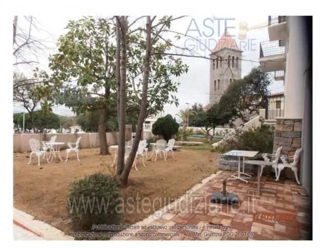 negozio in vendita a Tortolì in zona Arbatax