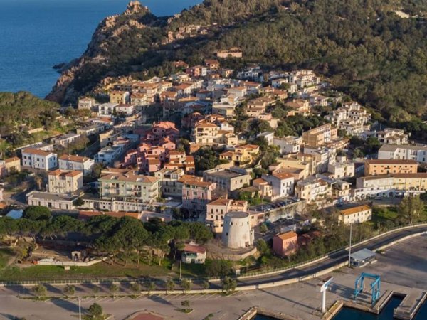 ufficio in vendita a Tortolì in zona Porto Frailis