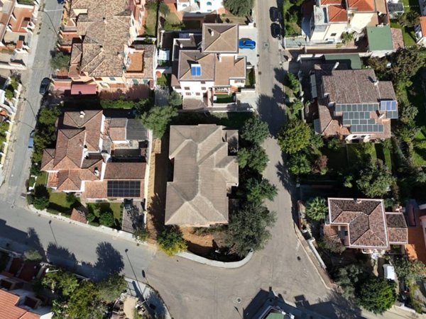 casa indipendente in vendita a Tortolì in zona Centro Storico