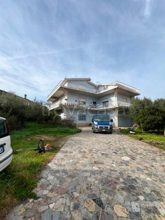 appartamento in vendita a Tortolì in zona Centro Storico