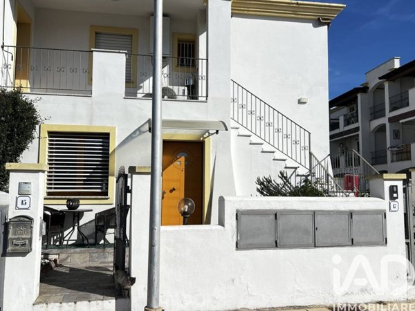 appartamento in vendita a Tortolì in zona Orrì