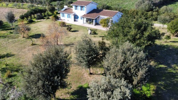 casa indipendente in vendita a Tortolì