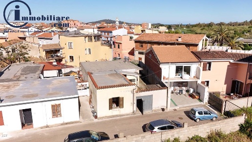 casa indipendente in vendita a Tortolì in zona Centro Storico
