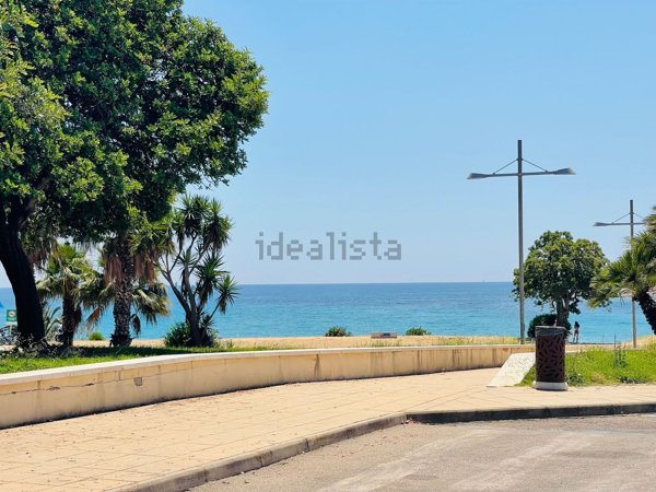 casa indipendente in vendita a Tortolì in zona Porto Frailis