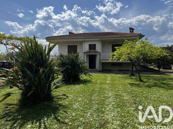 casa indipendente in vendita a Tortolì in zona Centro Storico