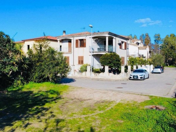 appartamento in vendita a Tortolì in zona Arbatax