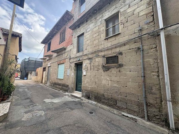 appartamento in vendita a Tortolì in zona Centro Storico