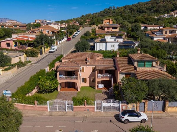 casa indipendente in vendita a Tortolì in zona Porto Frailis