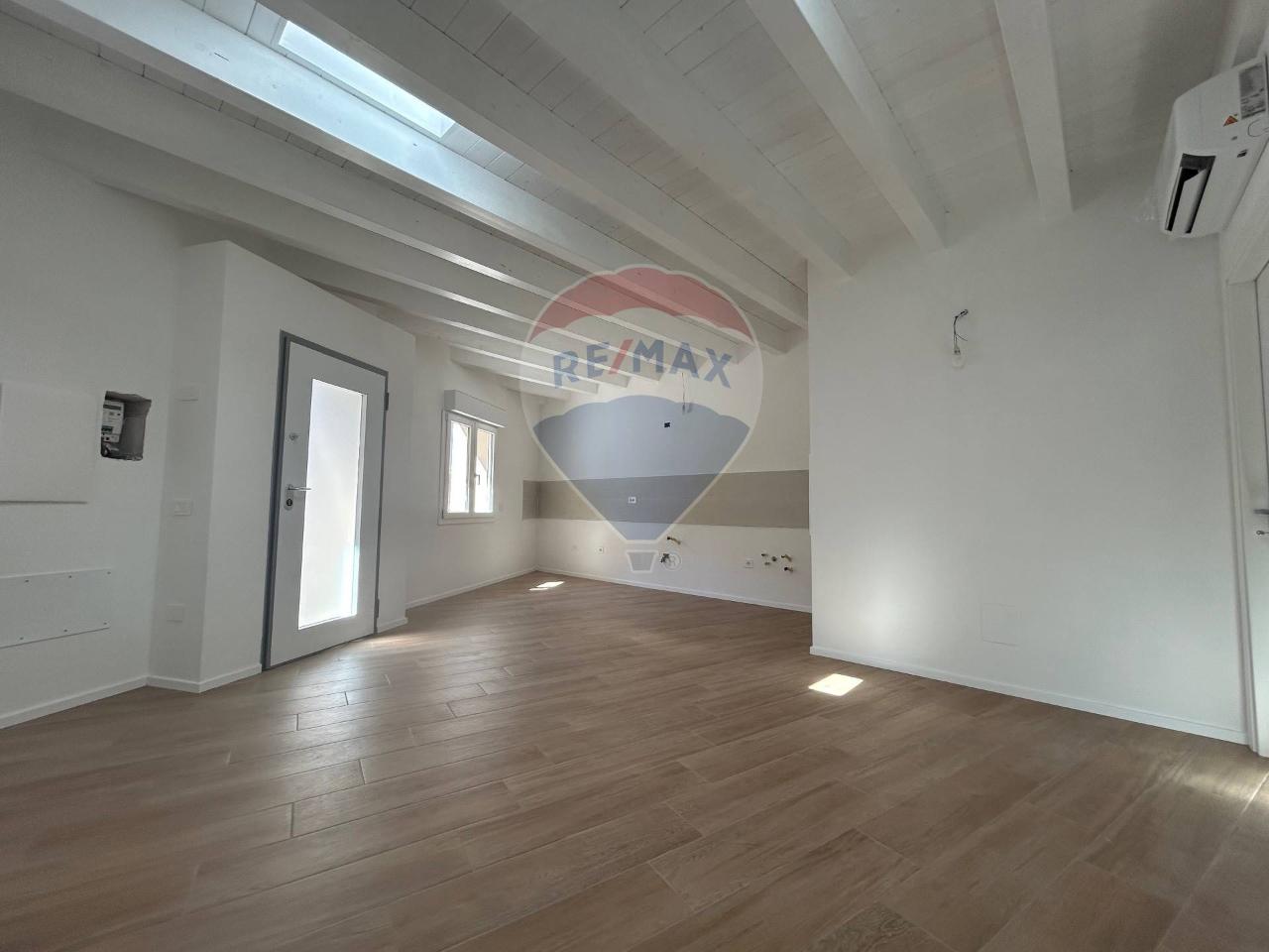casa indipendente in vendita ad Assemini
