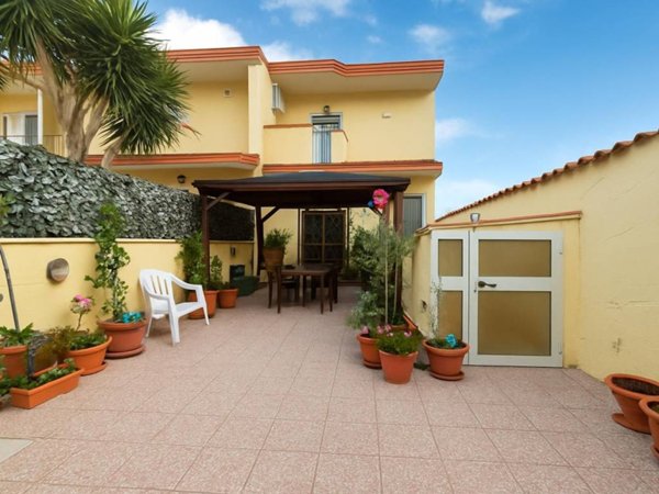 casa indipendente in vendita ad Assemini