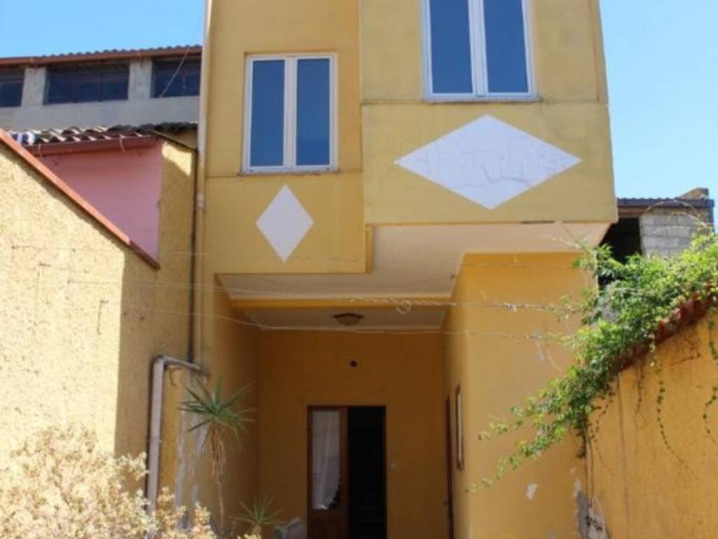 casa indipendente in vendita ad Assemini