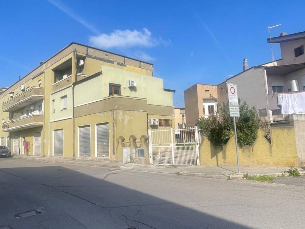 appartamento in vendita ad Assemini