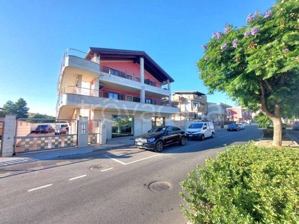 negozio in vendita ad Assemini