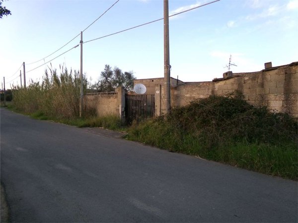 quadrivano in vendita ad Assemini