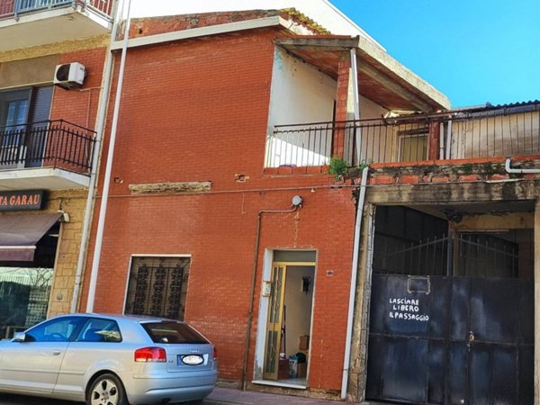 casa indipendente in vendita ad Assemini