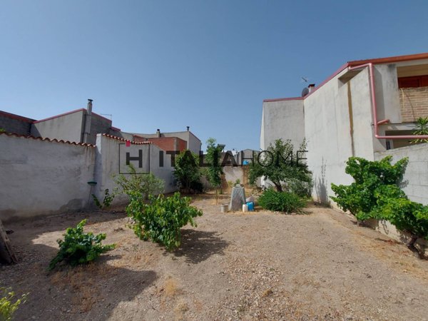 casa indipendente in vendita ad Assemini