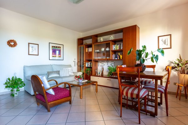 casa indipendente in vendita ad Assemini in zona Sant'Andrea