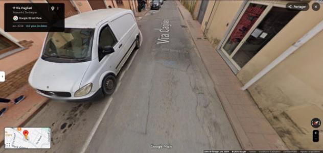 locale commerciale in vendita ad Assemini