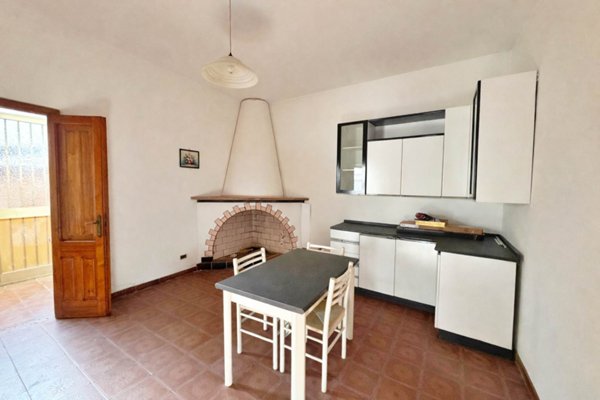 casa indipendente in vendita ad Assemini