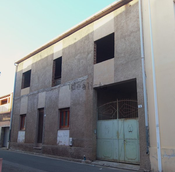 appartamento in vendita ad Assemini