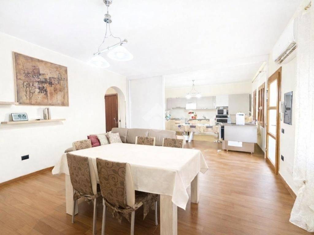 appartamento in vendita ad Assemini