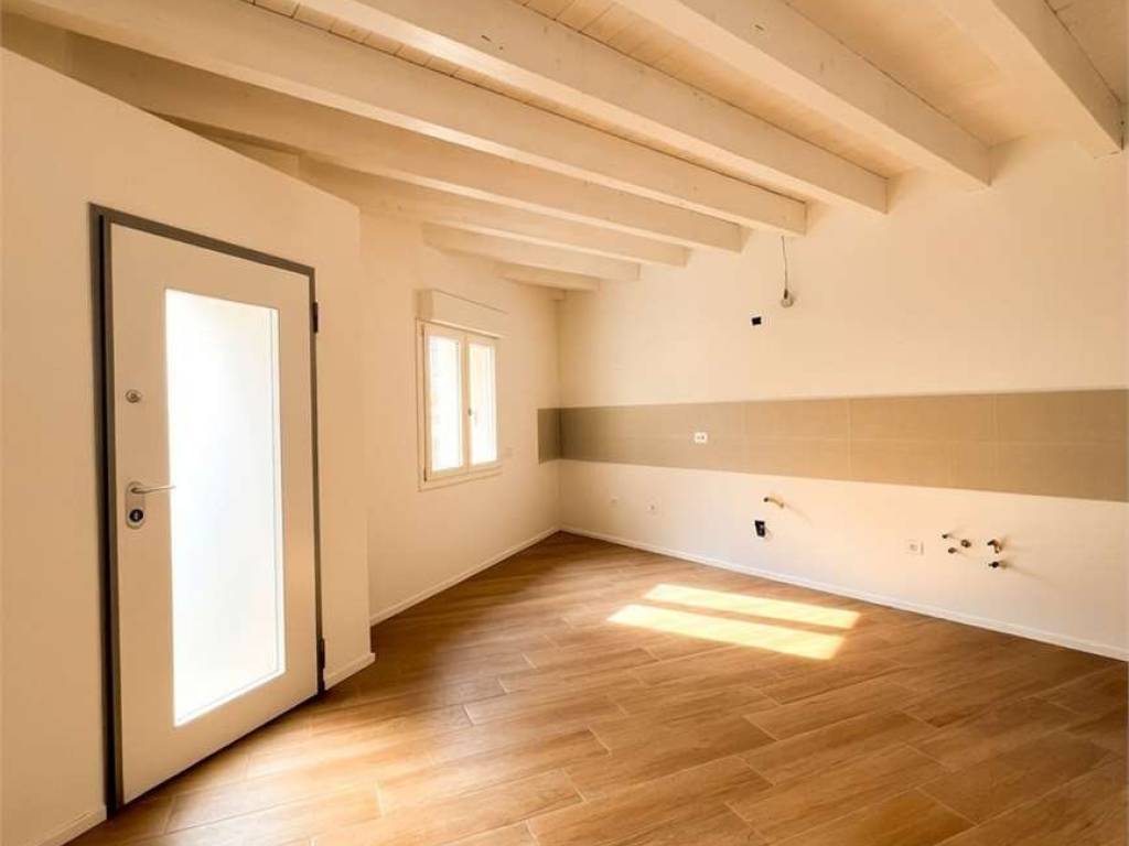 casa indipendente in vendita ad Assemini