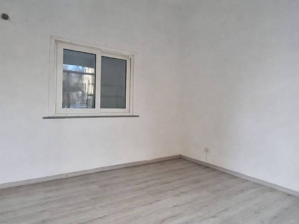 negozio in vendita ad Assemini