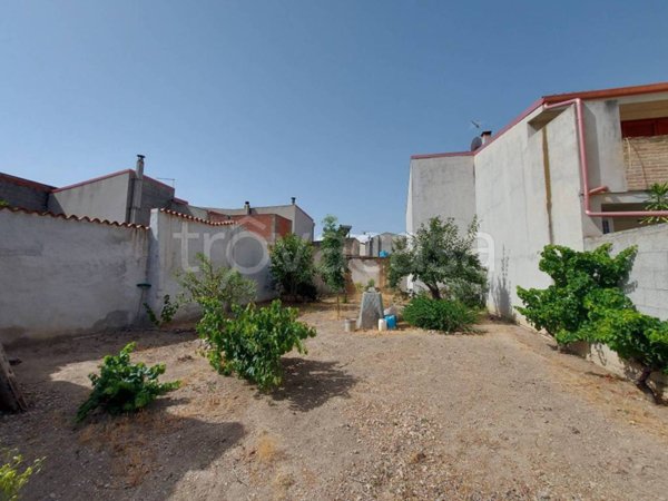 casa indipendente in vendita ad Assemini