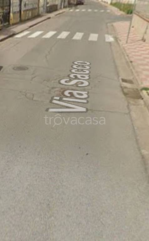 negozio in vendita ad Assemini