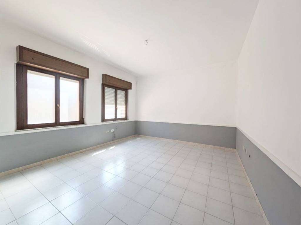 ufficio in vendita ad Assemini