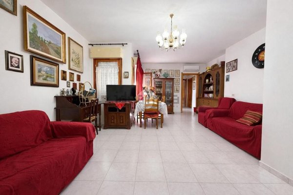 appartamento in vendita ad Assemini