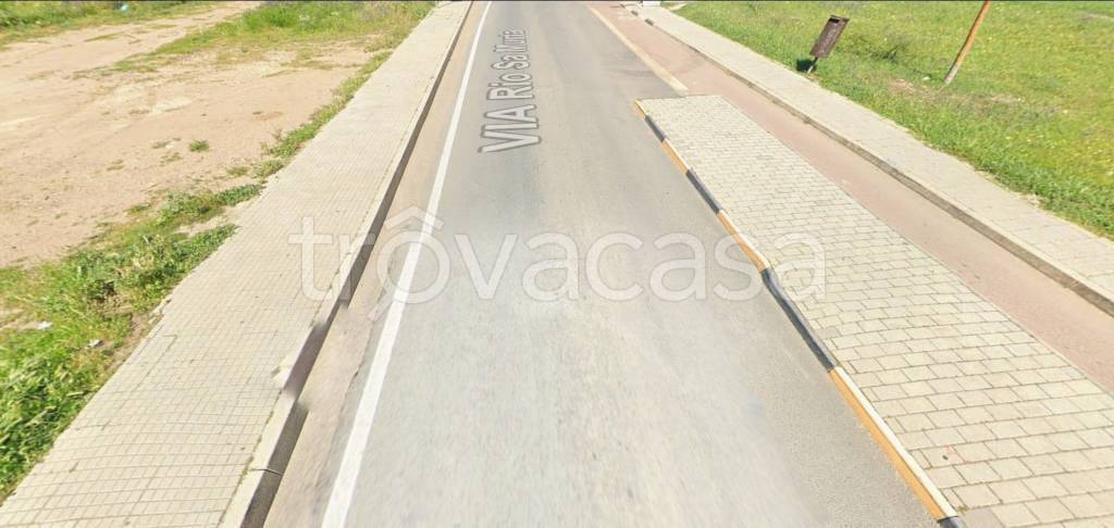 terreno edificabile in vendita ad Assemini